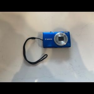 cannon camera A4000 IS